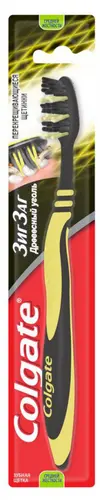 Зубная щетка Colgate ЗигЗаг с древесным углем средняя жесткость, 1 шт